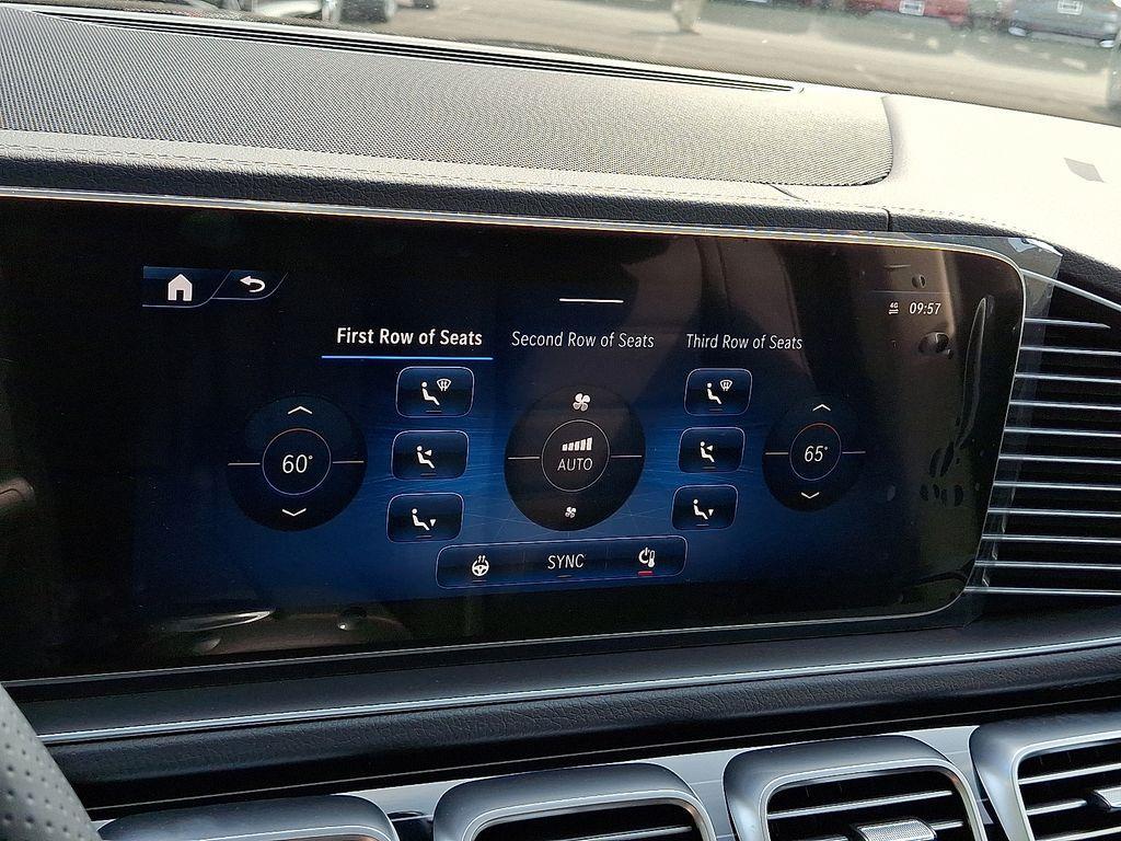 new 2025 Mercedes-Benz GLS 450 car, priced at $101,705