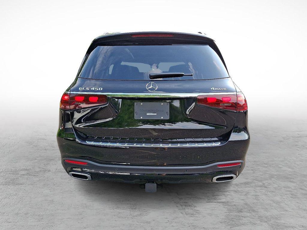 new 2025 Mercedes-Benz GLS 450 car, priced at $101,705