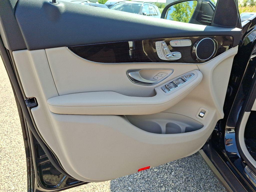 used 2022 Mercedes-Benz GLC 300 car, priced at $34,293
