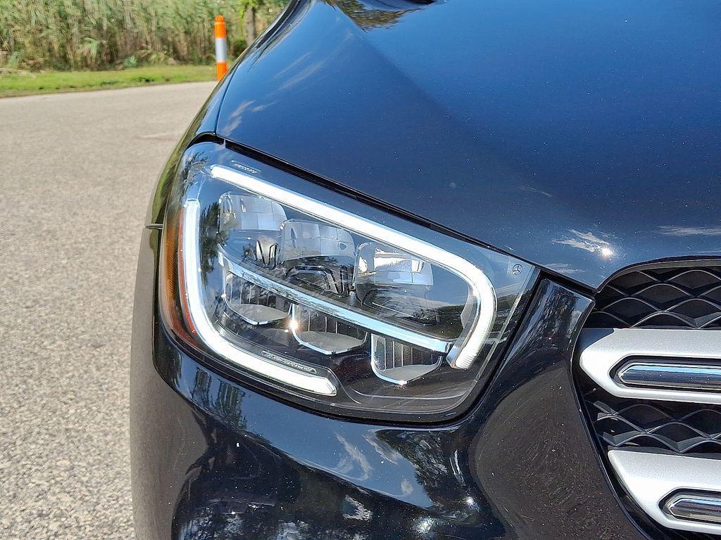 used 2022 Mercedes-Benz GLC 300 car, priced at $34,293