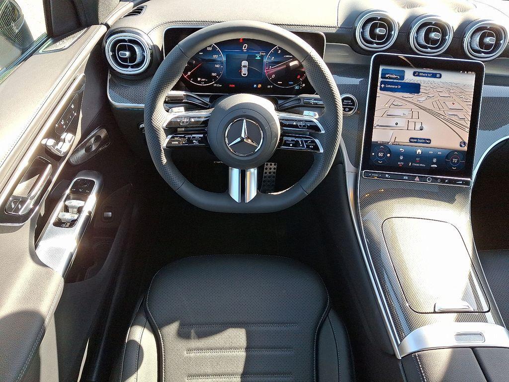 new 2025 Mercedes-Benz GLC 300 car, priced at $67,275