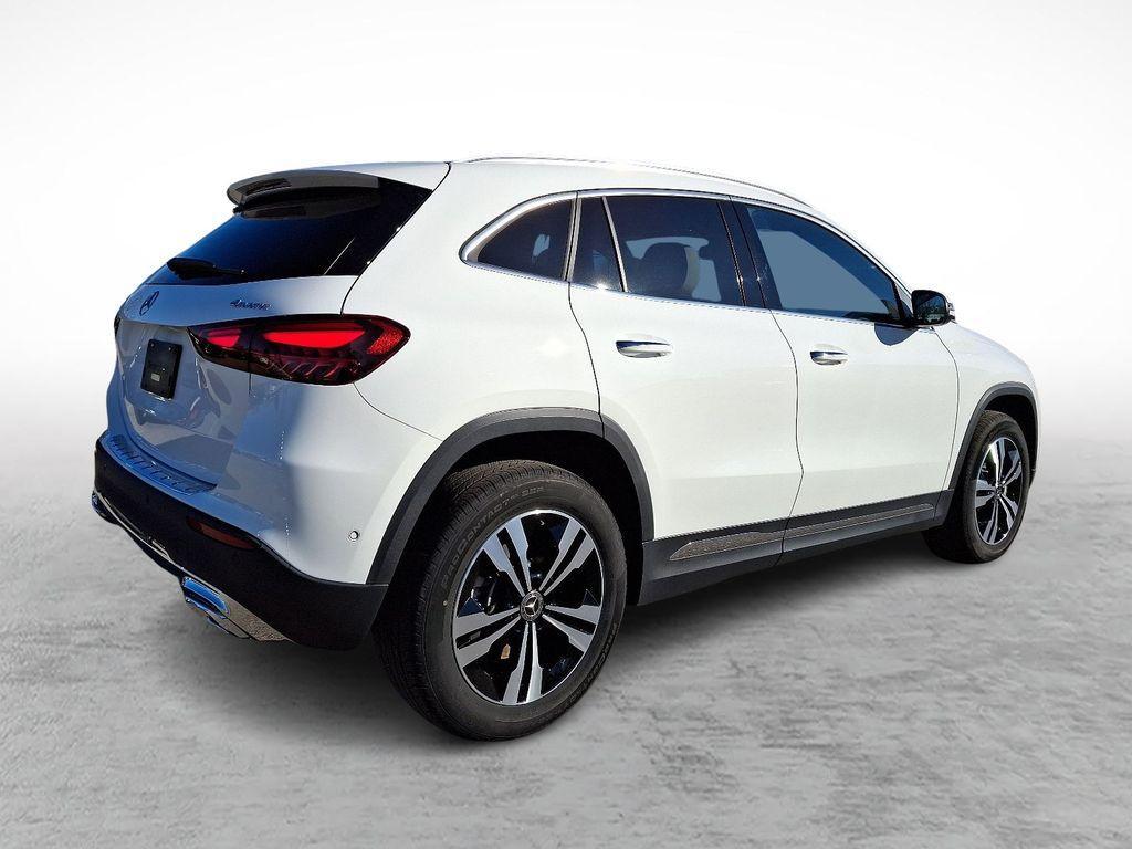 used 2025 Mercedes-Benz GLA 250 car, priced at $43,789