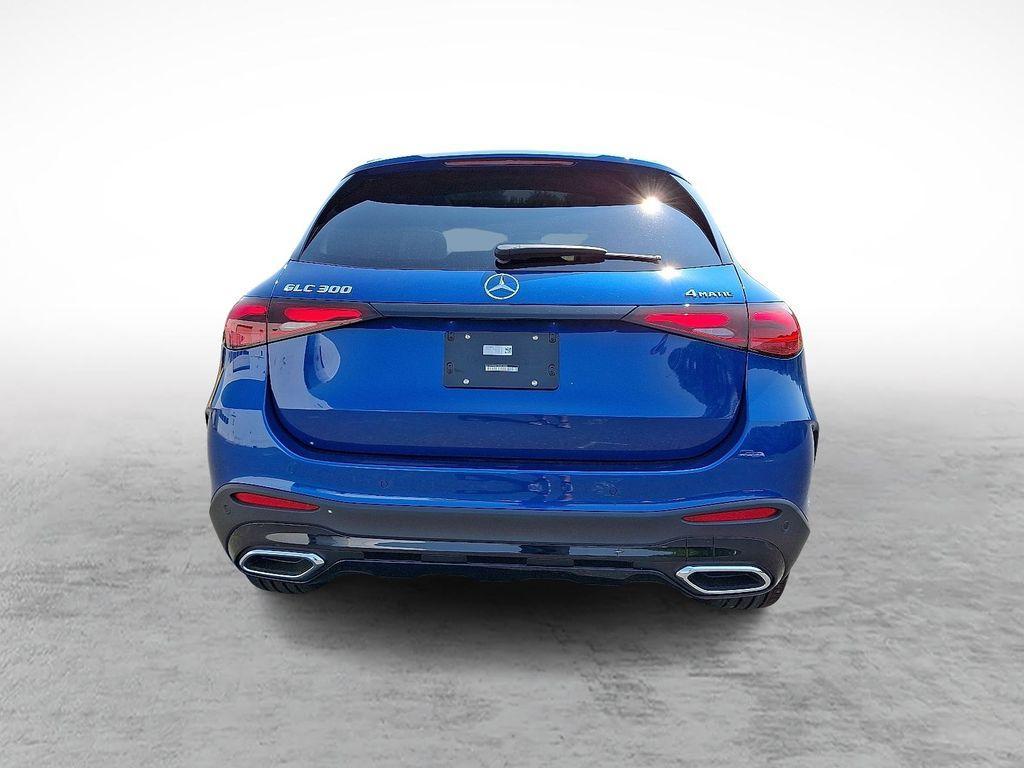 new 2025 Mercedes-Benz GLC 300 car, priced at $61,995