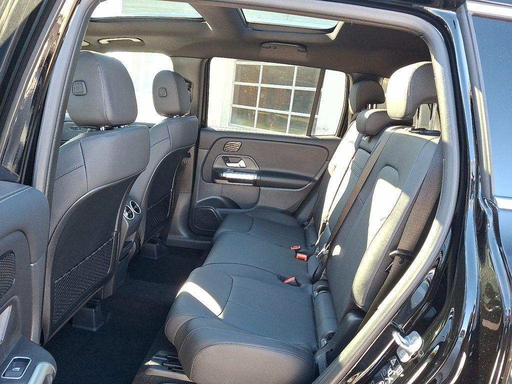 new 2026 Mercedes-Benz GLB 250 car, priced at $51,815