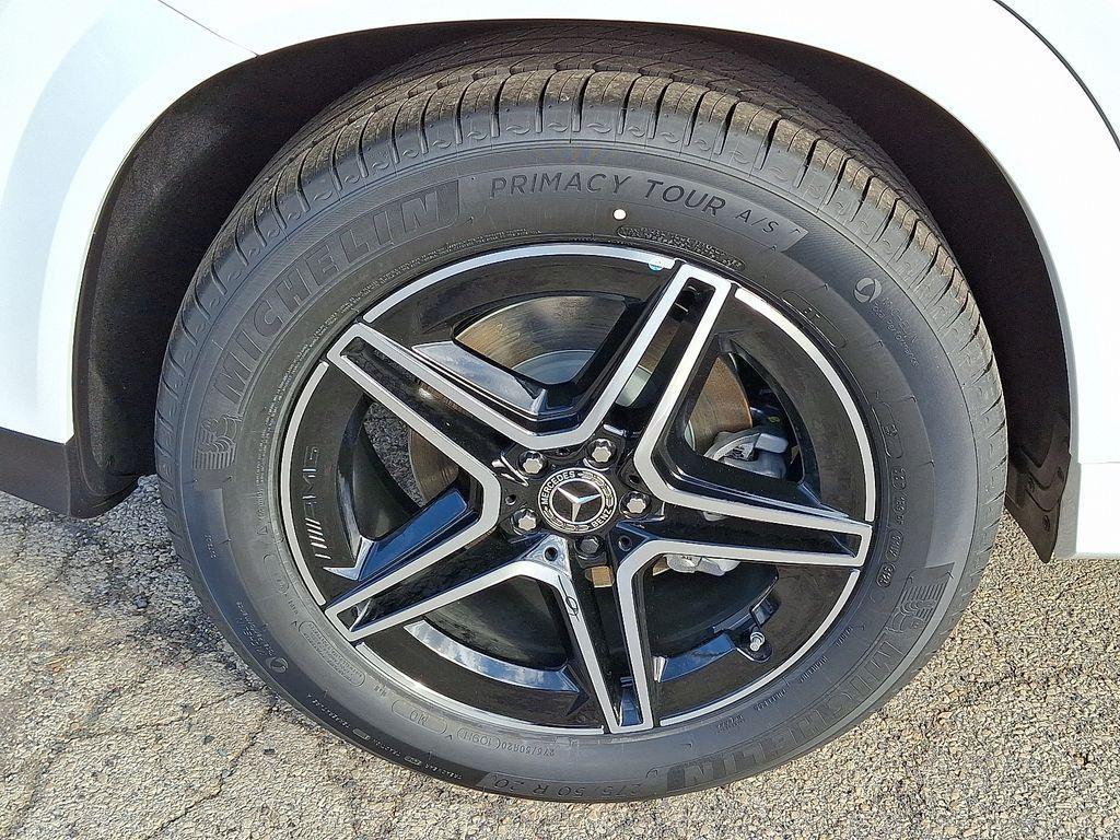 new 2026 Mercedes-Benz GLE 450 car, priced at $91,720