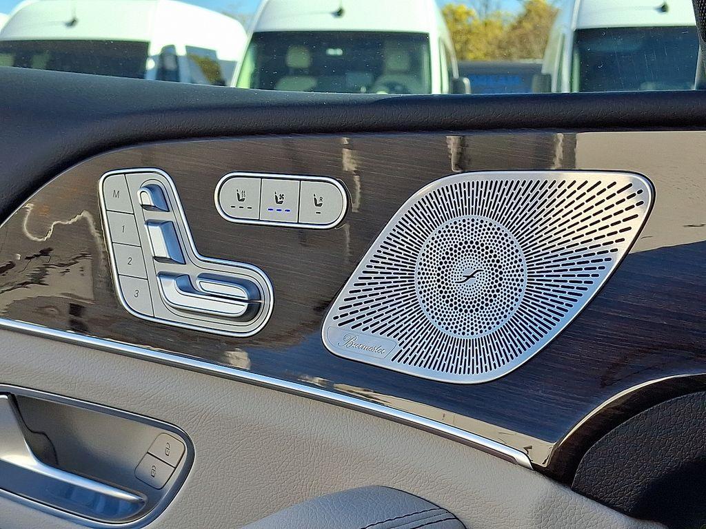 new 2026 Mercedes-Benz GLE 450 car, priced at $84,370