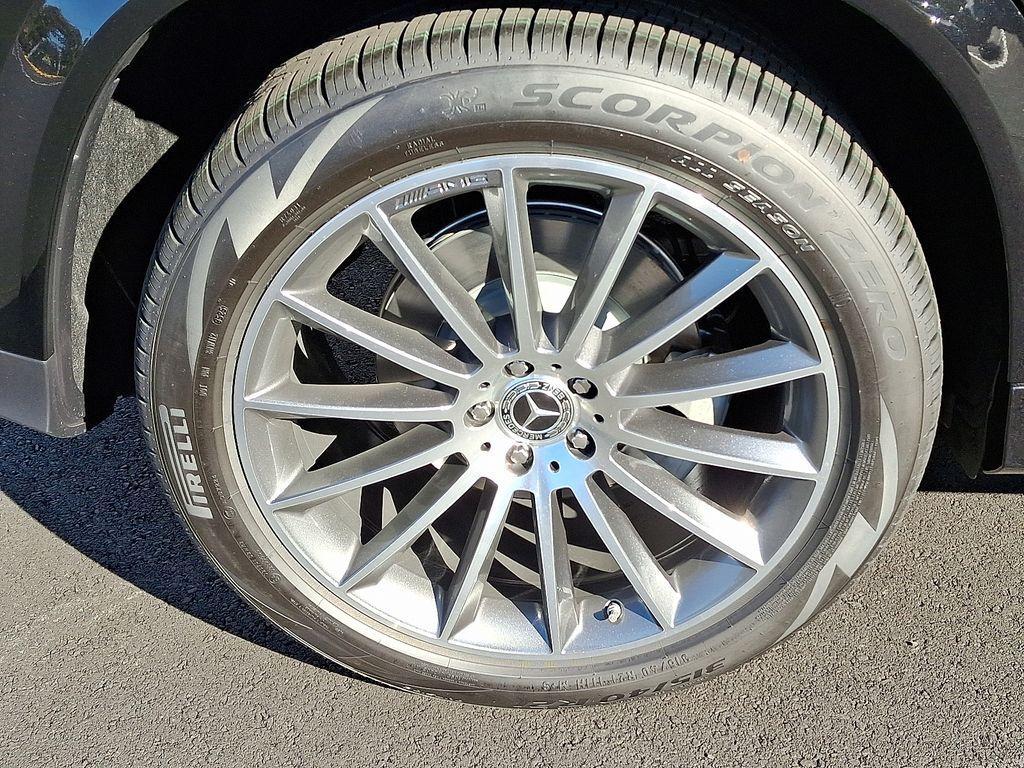 new 2026 Mercedes-Benz GLE 450 car, priced at $84,370