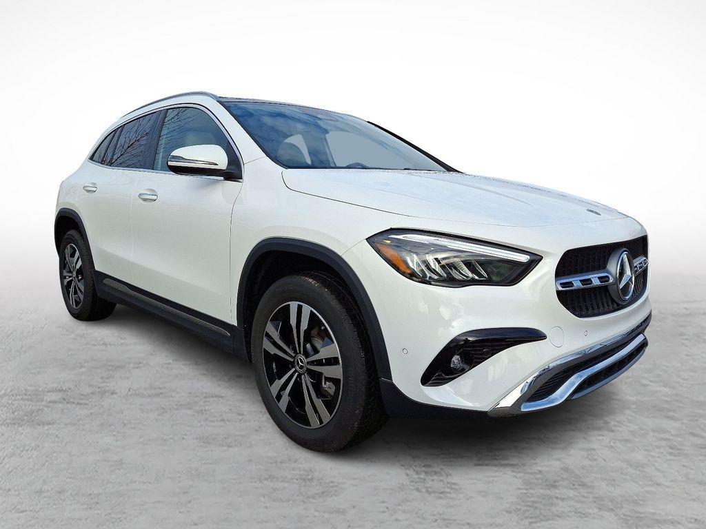 used 2025 Mercedes-Benz GLA 250 car, priced at $43,110