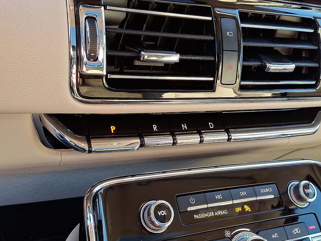 used 2020 Lincoln Navigator car, priced at $40,973