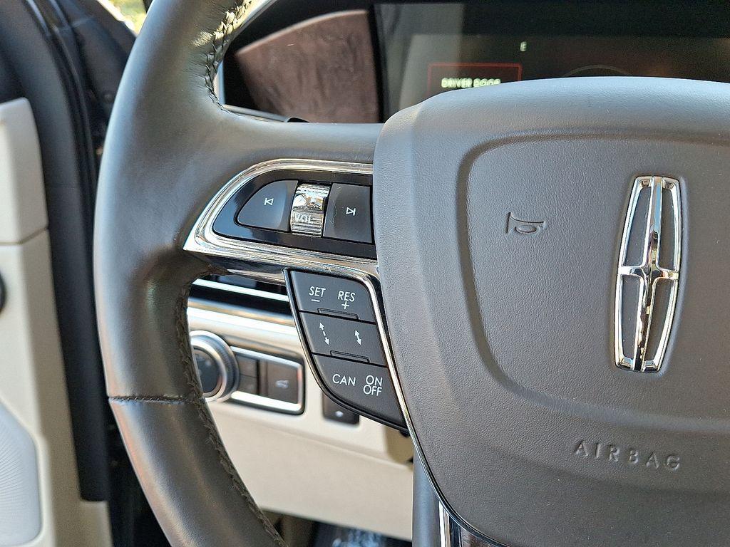 used 2020 Lincoln Navigator car, priced at $40,973