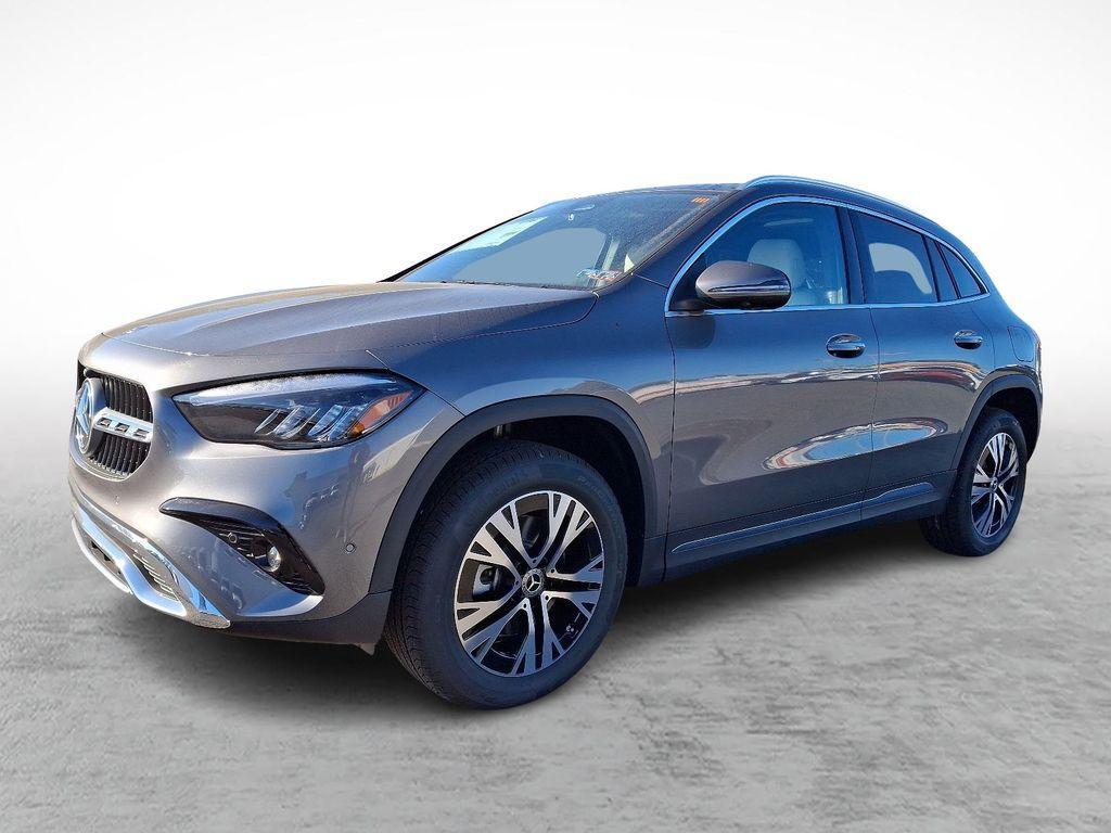 new 2025 Mercedes-Benz GLA 250 car, priced at $50,720