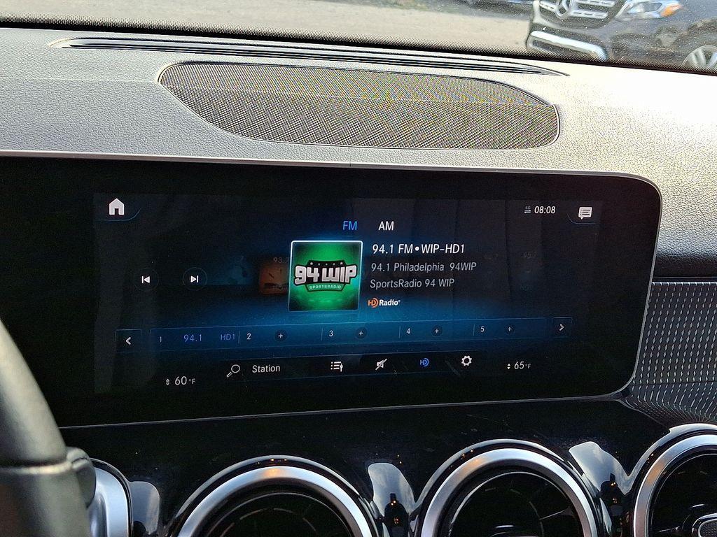 used 2021 Mercedes-Benz GLB 250 car, priced at $31,996