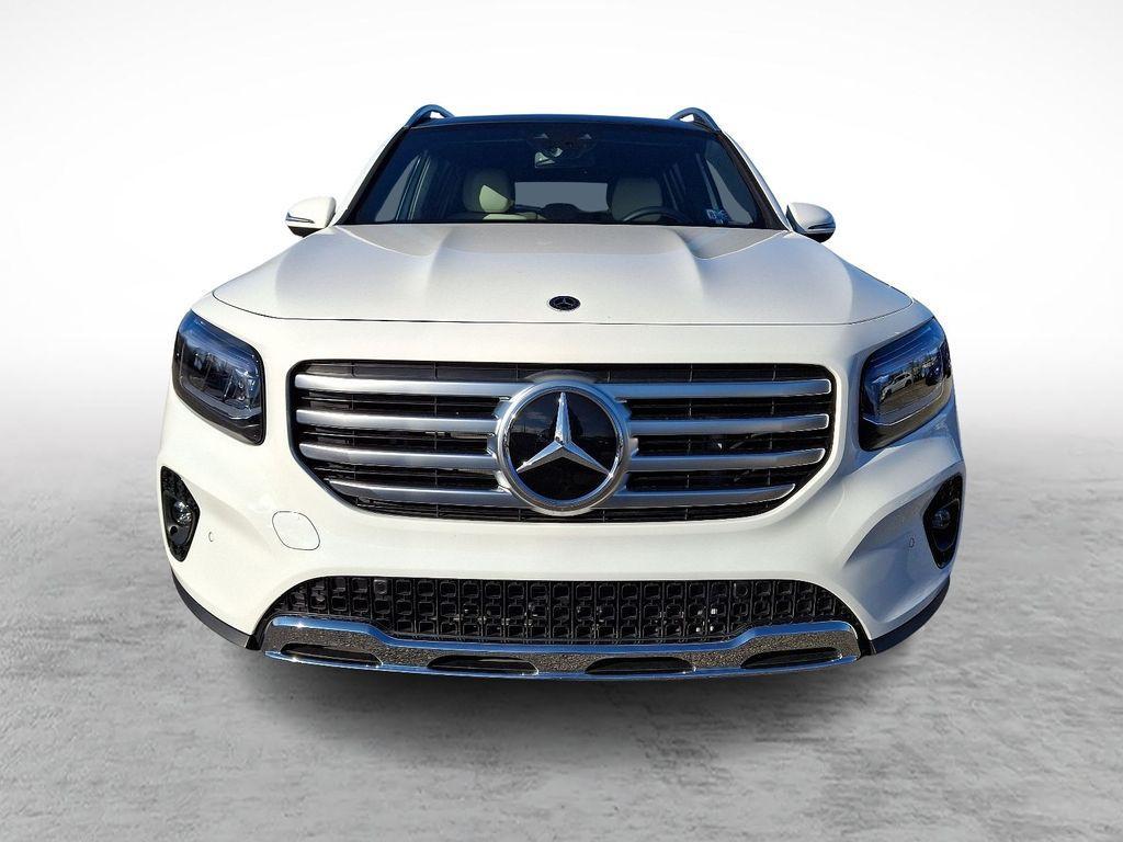 used 2024 Mercedes-Benz GLB 250 car, priced at $43,829