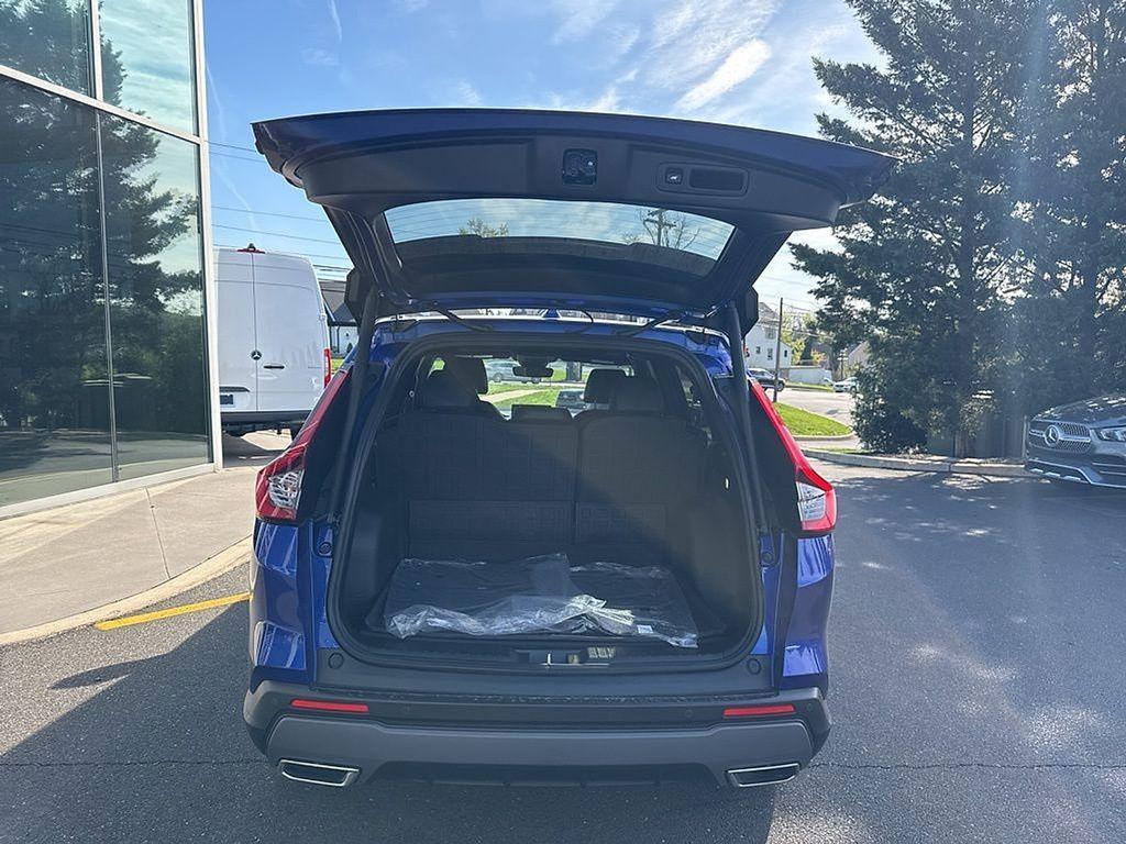 used 2025 Honda CR-V Hybrid car, priced at $37,786