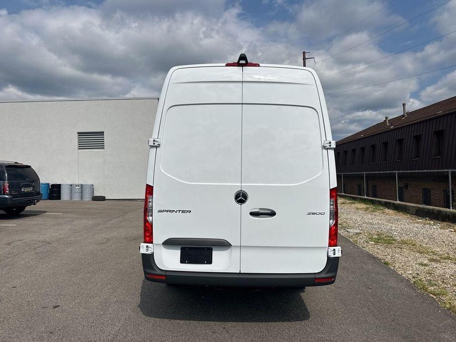 new 2025 Mercedes-Benz Sprinter 2500 car, priced at $61,972