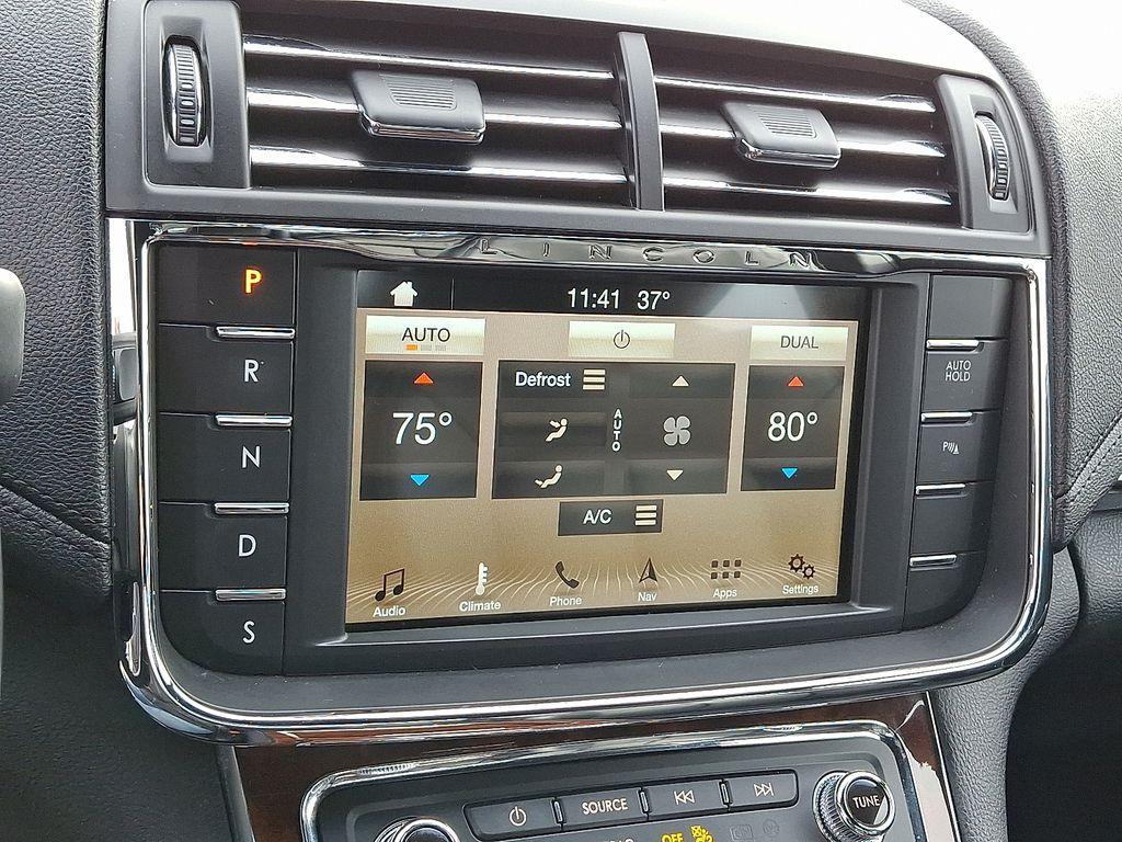 used 2017 Lincoln Continental car, priced at $19,999