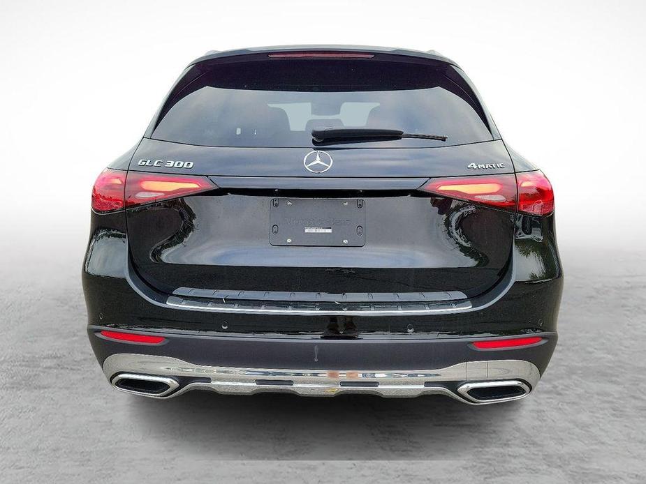 new 2025 Mercedes-Benz GLC 300 car, priced at $57,970