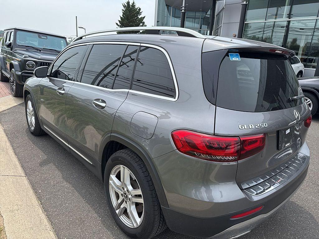used 2021 Mercedes-Benz GLB 250 car, priced at $29,989