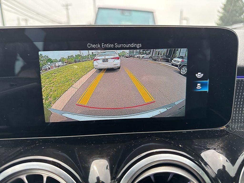 used 2021 Mercedes-Benz GLB 250 car, priced at $29,989