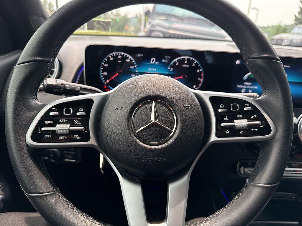 used 2021 Mercedes-Benz GLB 250 car, priced at $29,989