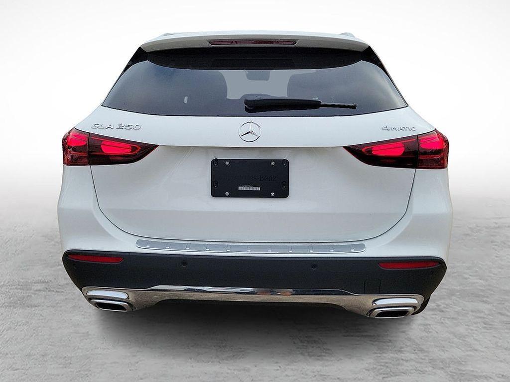 used 2025 Mercedes-Benz GLA 250 car, priced at $43,201