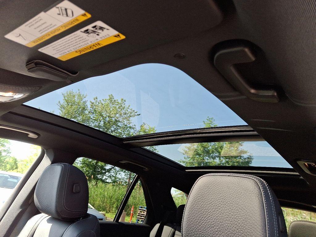 used 2025 Mercedes-Benz GLE 450e car, priced at $73,997