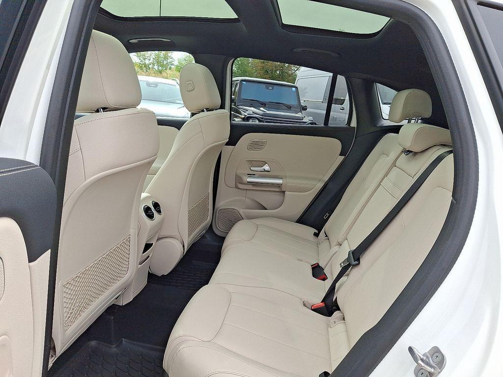 used 2025 Mercedes-Benz GLA 250 car, priced at $41,998