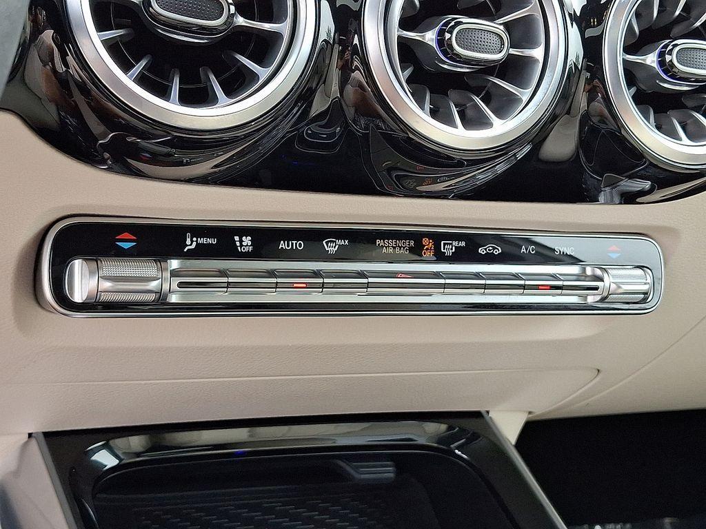 used 2025 Mercedes-Benz GLA 250 car, priced at $41,998