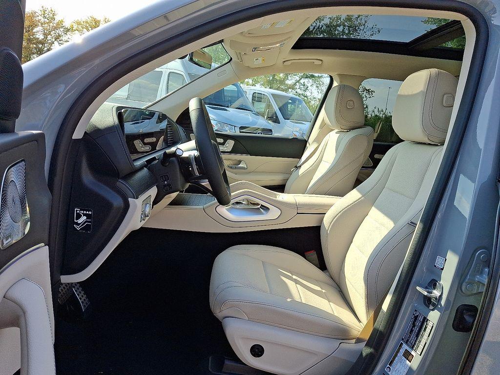 new 2026 Mercedes-Benz GLS 450 car, priced at $99,515