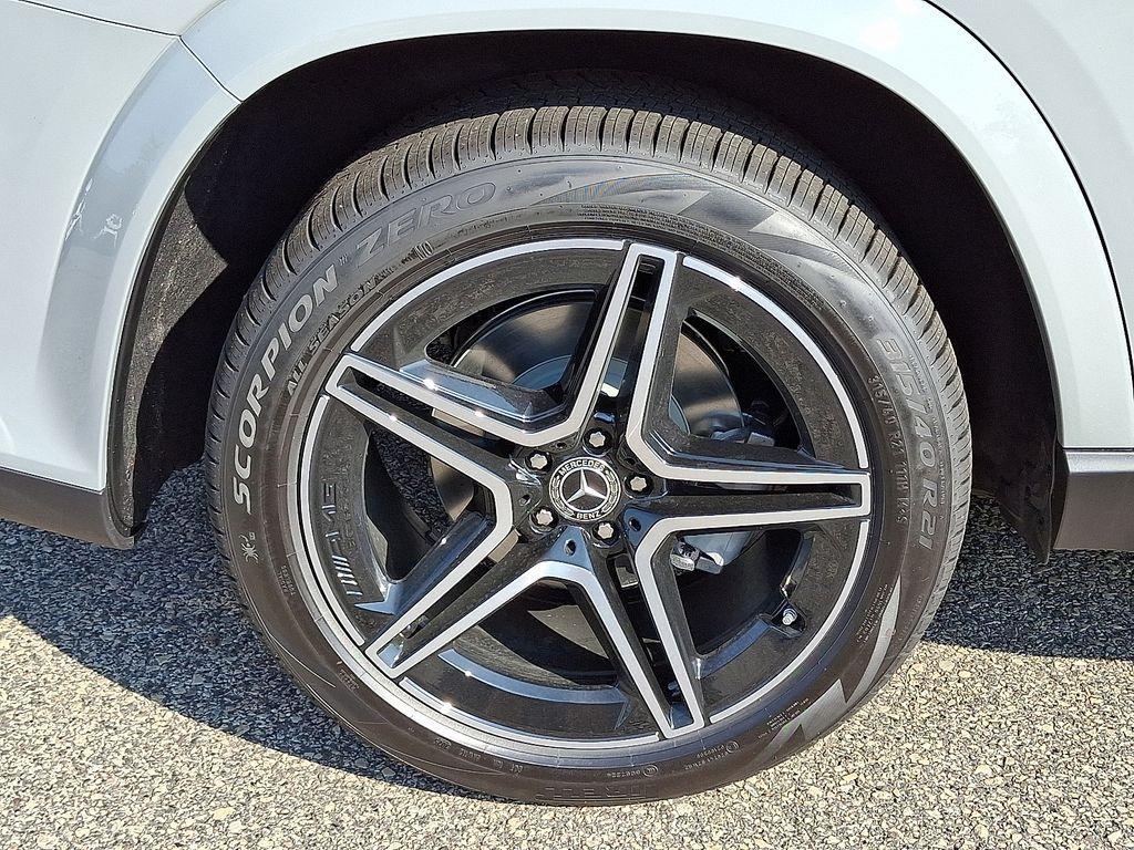 new 2026 Mercedes-Benz GLS 450 car, priced at $99,515