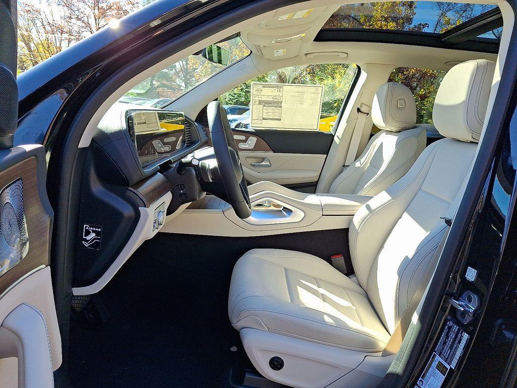 new 2026 Mercedes-Benz GLE 450 car, priced at $79,410