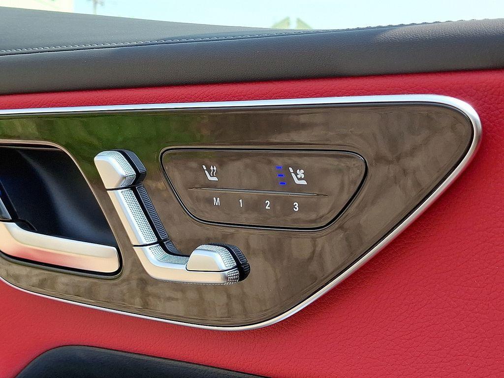new 2025 Mercedes-Benz GLC 300 car, priced at $66,820