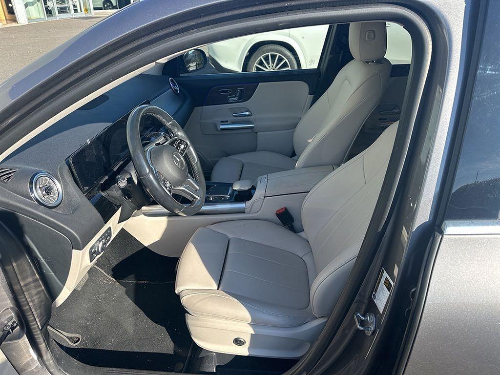 used 2023 Mercedes-Benz GLA 250 car, priced at $33,973