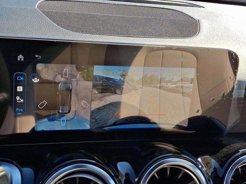 new 2025 Mercedes-Benz GLB 250 car, priced at $53,390