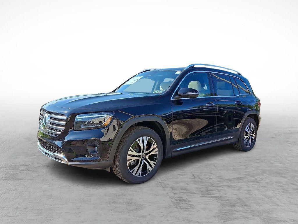 new 2025 Mercedes-Benz GLB 250 car, priced at $53,390