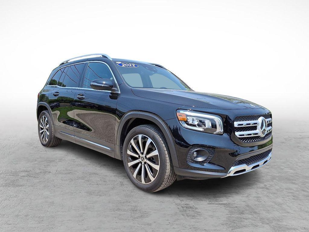 used 2022 Mercedes-Benz GLB 250 car, priced at $32,097