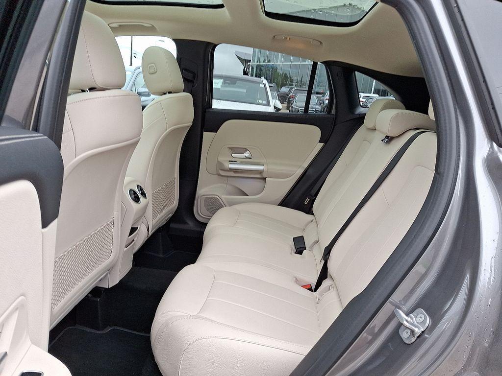 used 2025 Mercedes-Benz GLA 250 car, priced at $44,151