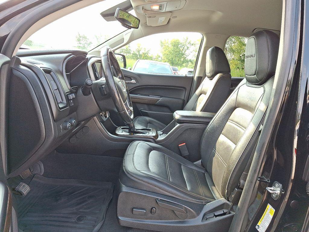 used 2019 GMC Canyon car, priced at $26,815