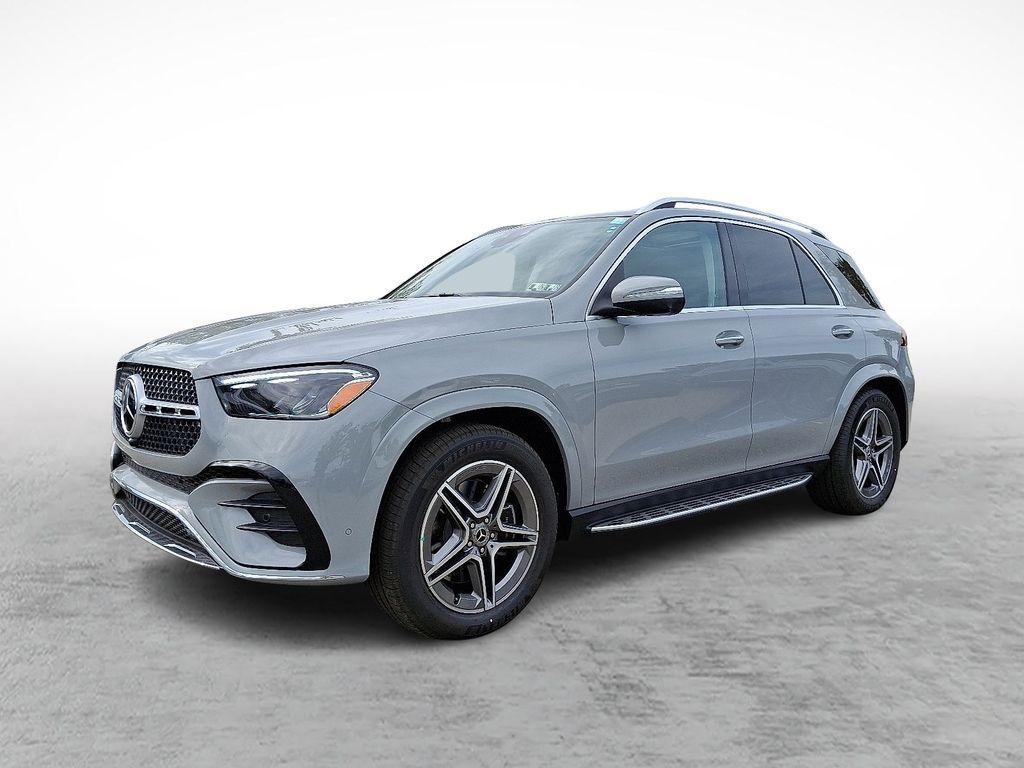 new 2026 Mercedes-Benz GLE 450 car, priced at $82,115