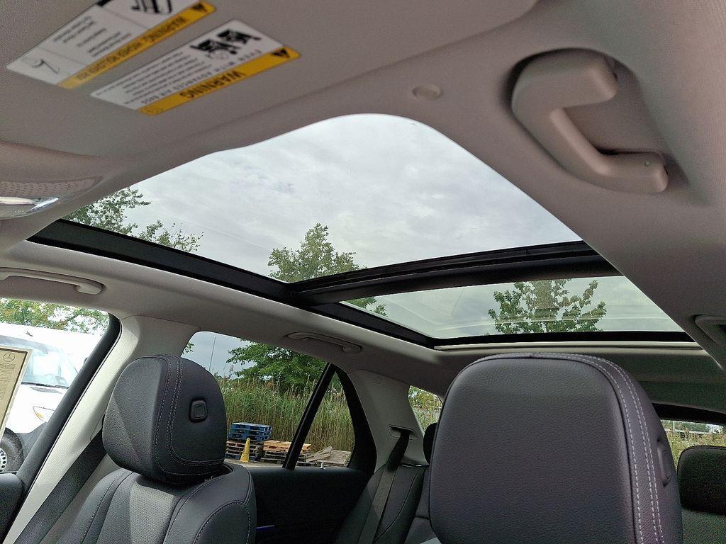 new 2026 Mercedes-Benz GLE 450 car, priced at $82,115