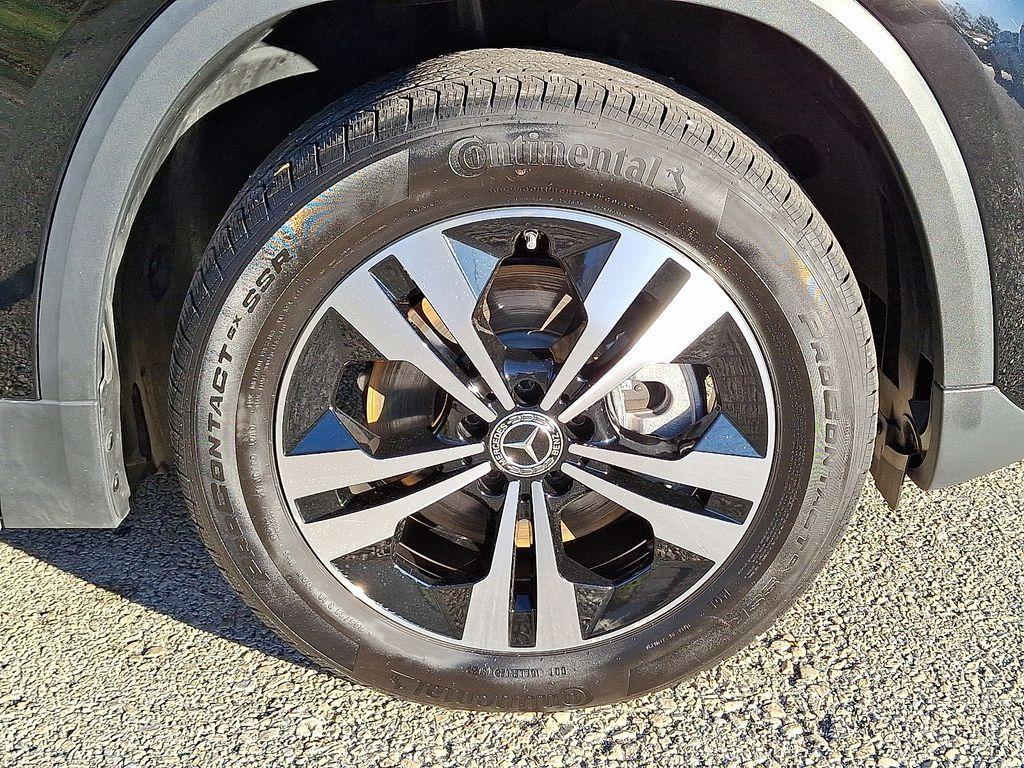 used 2025 Mercedes-Benz GLA 250 car, priced at $42,146