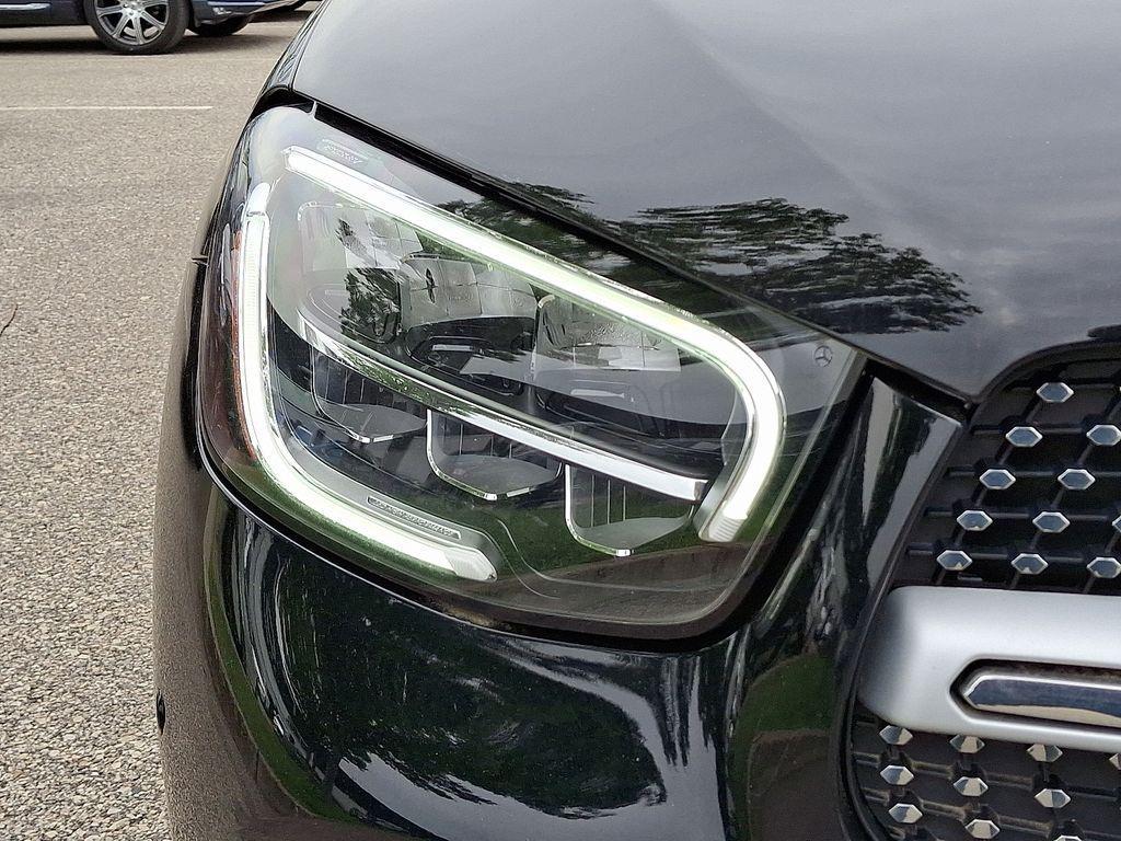 used 2022 Mercedes-Benz GLC 300 car, priced at $37,009