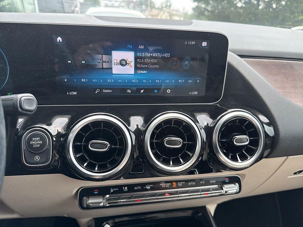 used 2021 Mercedes-Benz GLA 250 car, priced at $28,987