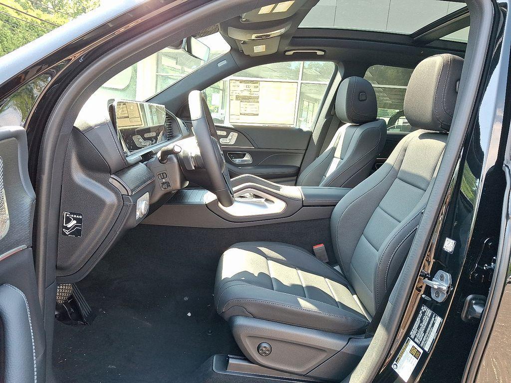 new 2025 Mercedes-Benz GLE 450e car, priced at $78,450