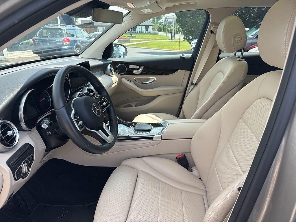 used 2022 Mercedes-Benz GLC 300 car, priced at $37,980