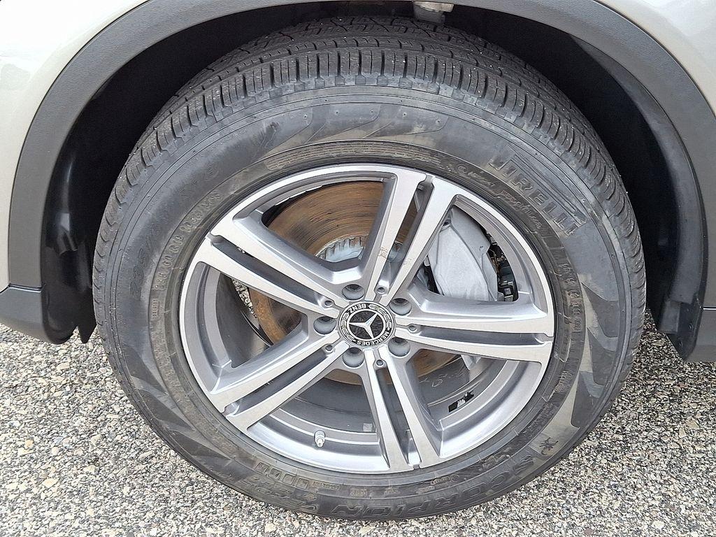 used 2022 Mercedes-Benz GLC 300 car, priced at $37,764
