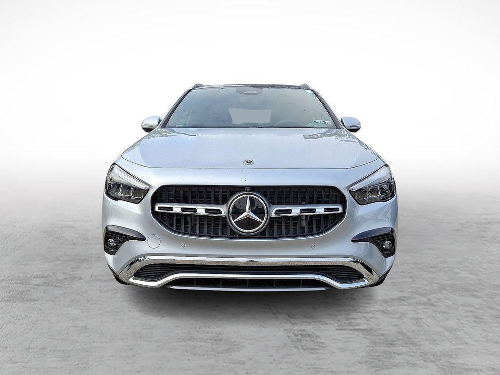 used 2025 Mercedes-Benz GLA 250 car, priced at $41,998