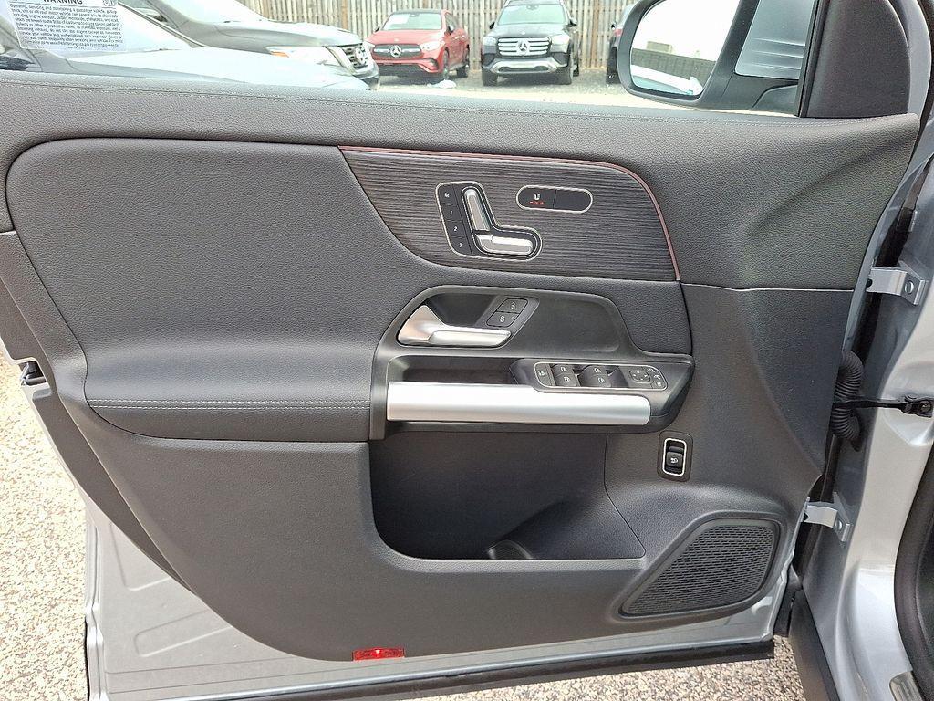 used 2025 Mercedes-Benz GLA 250 car, priced at $41,998