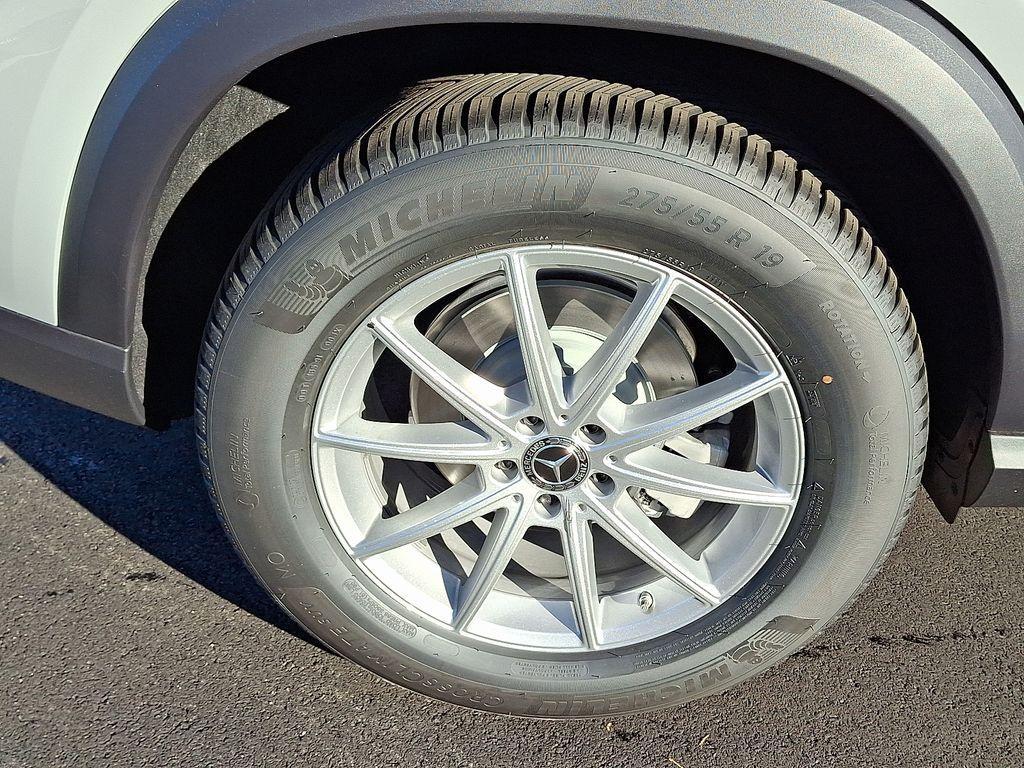 new 2026 Mercedes-Benz GLE 350 car, priced at $73,885