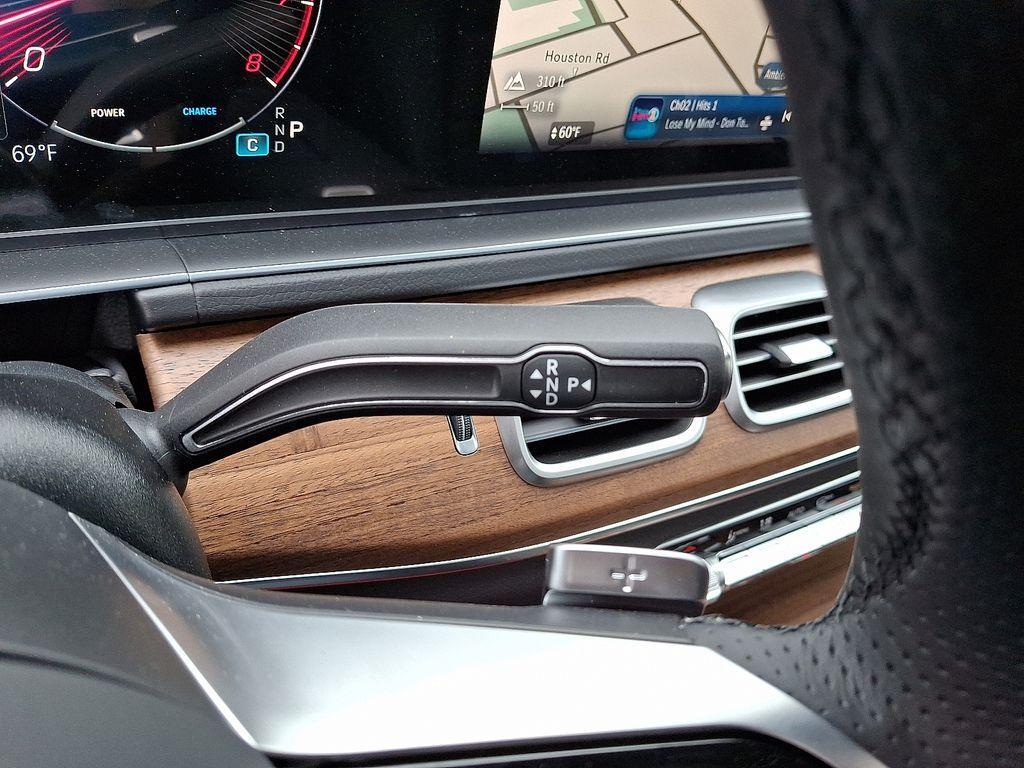 new 2025 Mercedes-Benz GLS 450 car, priced at $95,365